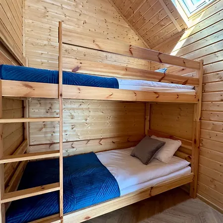 Üdülőpark Wooden Studies