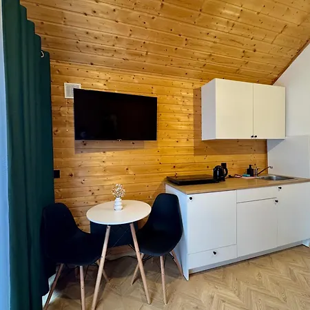 Wooden Studies Üdülőpark Piotrowice