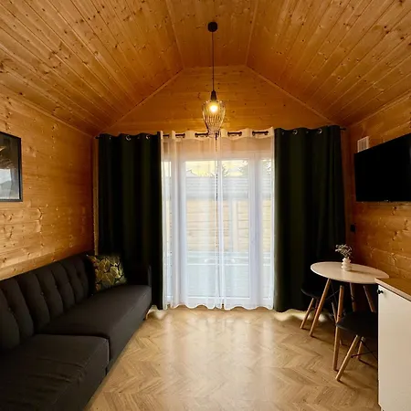 Üdülőpark Wooden Studies